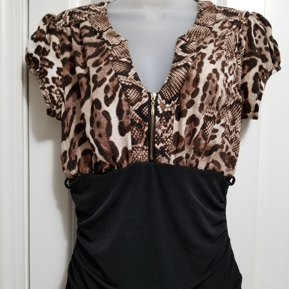 Leopard top